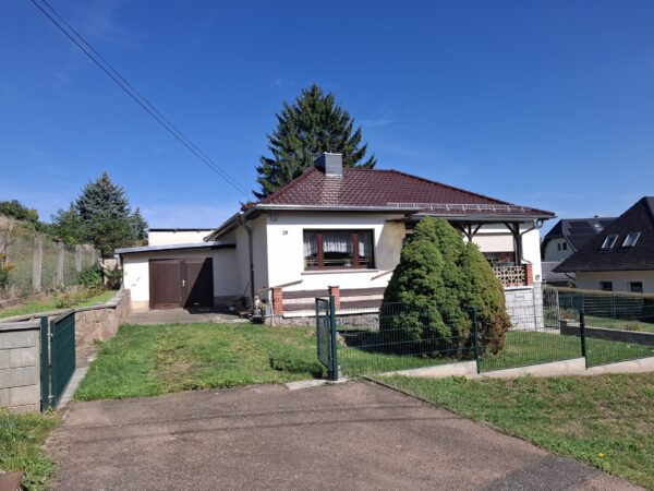 Mansfeld OT Großörner: Einfamilienhaus mit Garten in Top Wohnlage zu verkaufen!