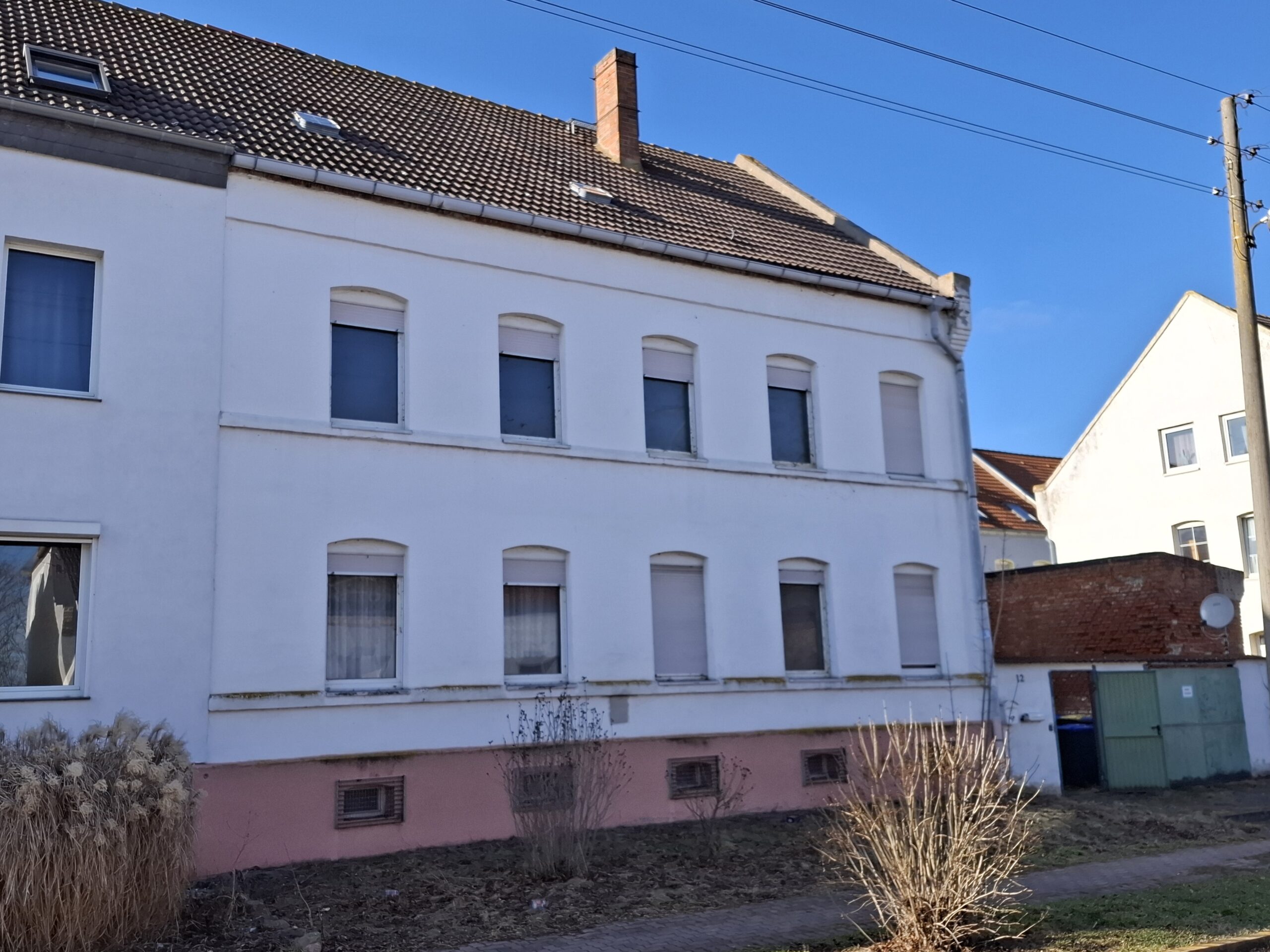 OBJEKT IST RESERVIERT Staßfurt/ Löderburg: großes Wohnhaus aus Nachlass zu verkaufen!